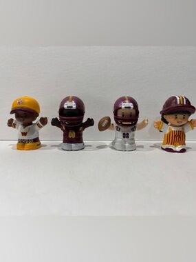 Fisher-Price Little People Washington Commanders Figures Playset